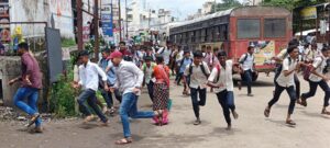 sangli-crime-news-chinchani-youth-brutally-beaten-by-turchi-youths-act-of-25-to-30-people